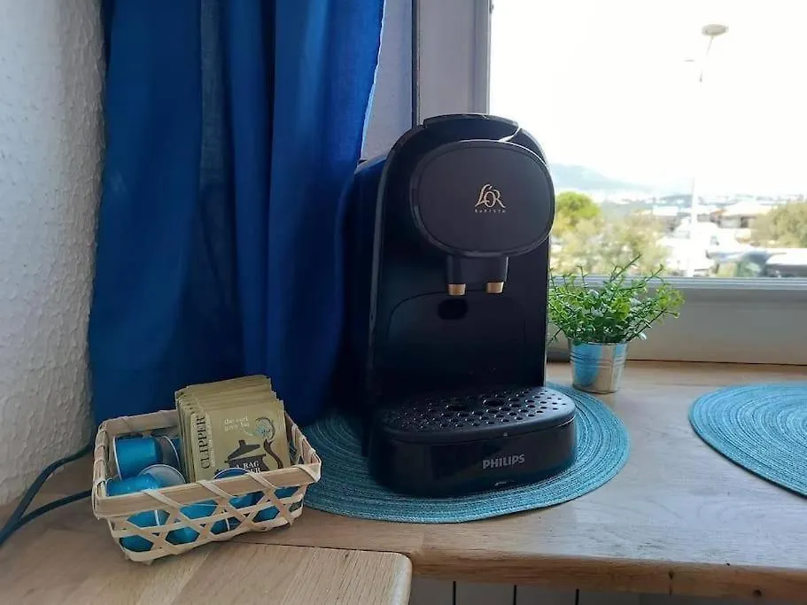 Appartement Vue Mer Sur L'Isthme Plage A 2 Min. Arrivee H24 La Seyne-sur-Mer