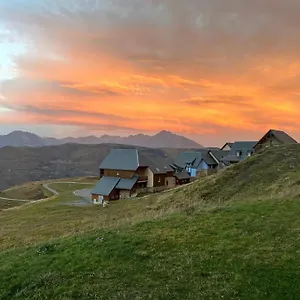 appartement-4-personnes-pyrenees-peyragudes.midi-pyreneeshotels.com/
